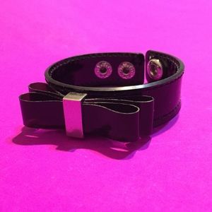 🎀 CUTEST BLACK BOW BRACELET WITH SILVER ACCENT